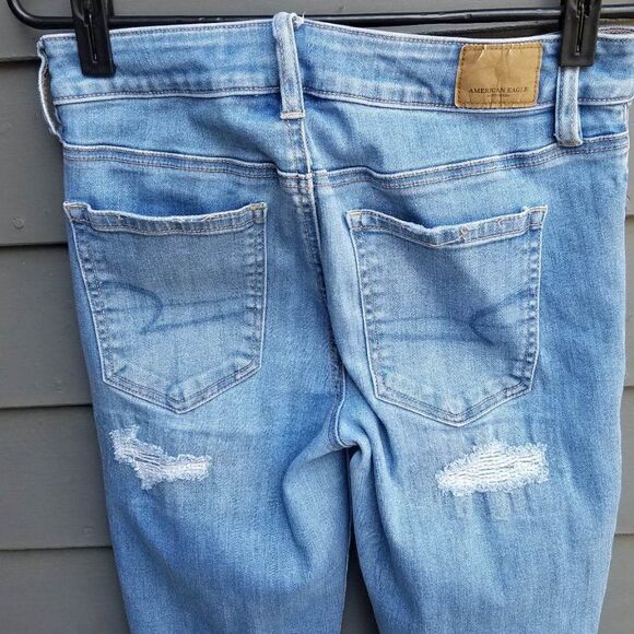 American Eagle Distressed High Rise Jegging Size 4 - Picture 5 of 10